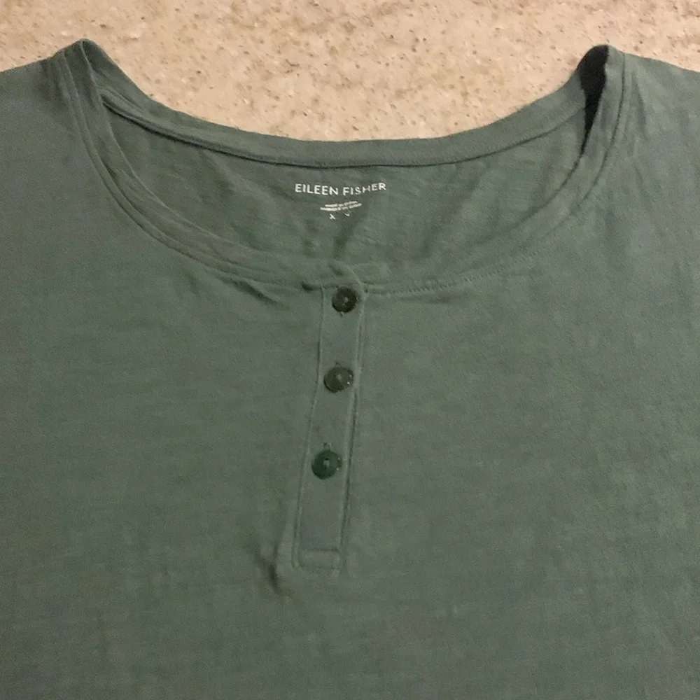 Eileen Fisher Organic Cotton Tee, Big Boxy Fit
Size XXS - Picture 3 of 5